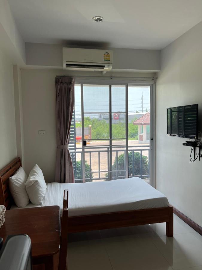 Grand Lopburi Hotel Luaran gambar