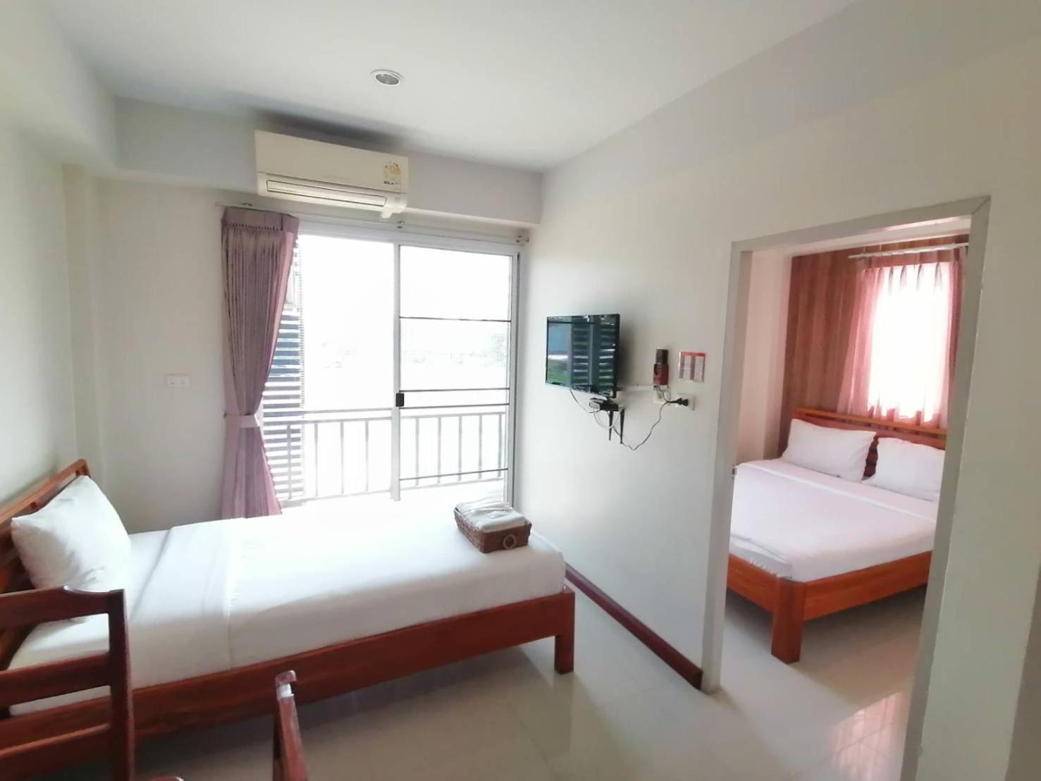 Grand Lopburi Hotel Luaran gambar