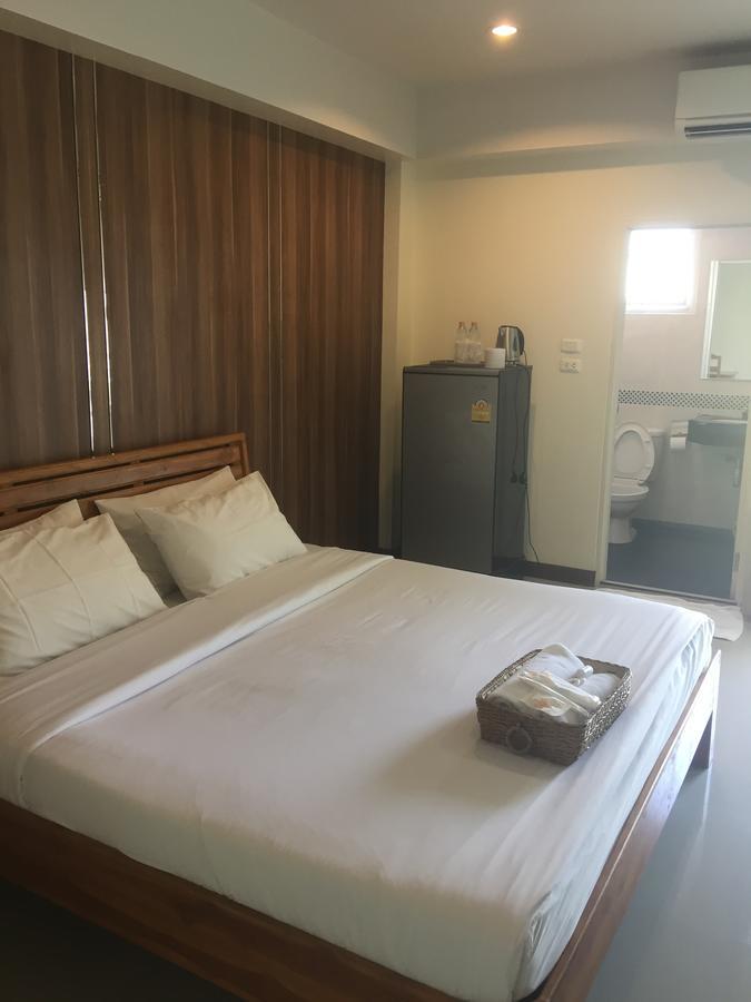 Grand Lopburi Hotel Luaran gambar