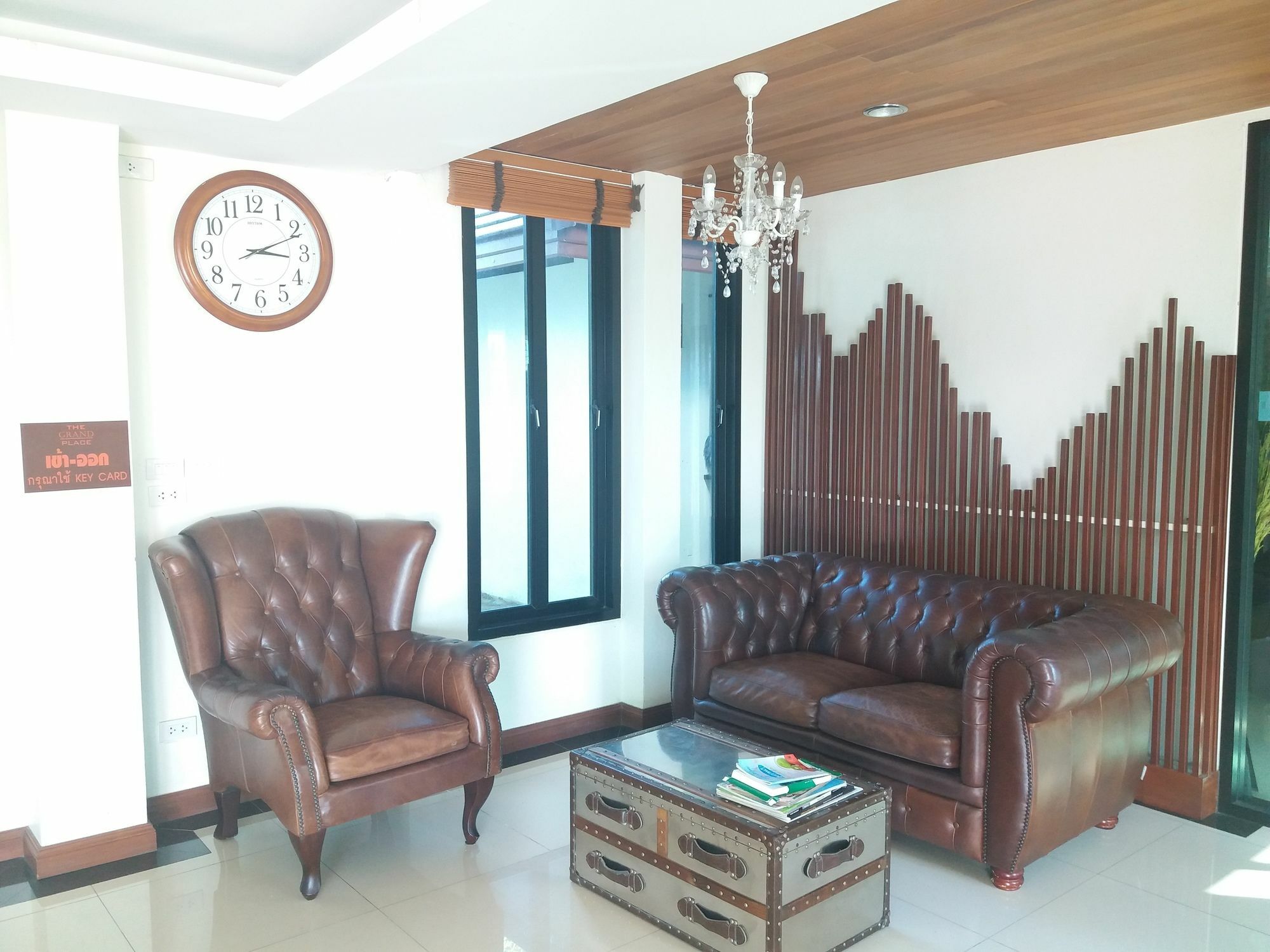Grand Lopburi Hotel Luaran gambar